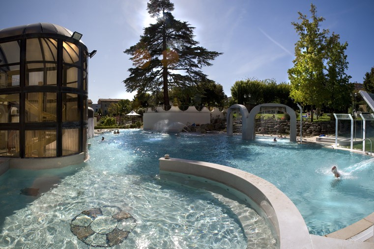 Piscine balneoterapiche termali - Terme di Casciana